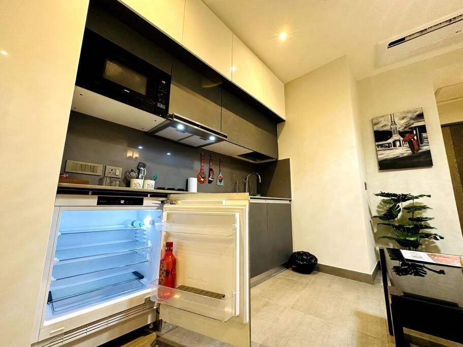 Cloud Stay@41St Floor โนอิดา ภายนอก รูปภาพ
